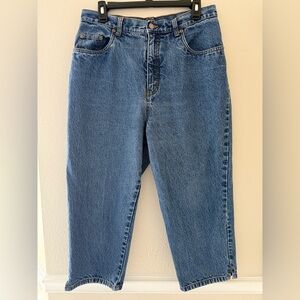 Vintage Bill Blass Classic Blue Jean Capris